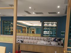 -绿草地·湘菜(7mall店)