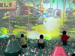 -蒙特利亲子乐园