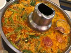 -J Daeng Seafood