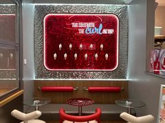 -DQ·蛋糕·冰淇淋(三亚青春颂店)