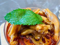 -吕氏焗小鲜•海鲜青岛菜(总店)