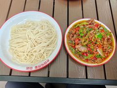 -托克逊老四号餐厅