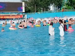 -欢乐水魔方水世界