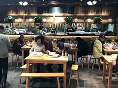 大堂-弄堂咪道-饭香·面香·馄饨香(兴梅店)