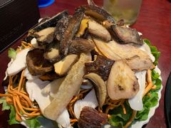 -野菌皇海景野生菌火锅(滨海大道店)