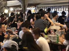 -席娜卡琳火车铁道夜市