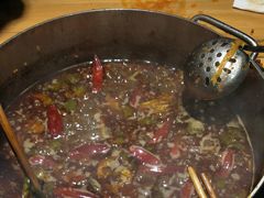 -大众跷脚牛肉馆·非遗传承单位(峨眉山店)