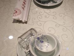 -依江春水烤鸭店