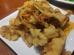 -老码头黑皮肘子锅包肉(赣水路店)