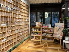 -猫的天空之城概念书店(杭州南宋御街店)