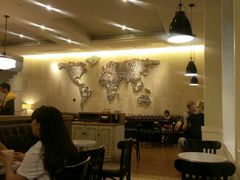 大堂-星巴克臻选(广州沙面店)