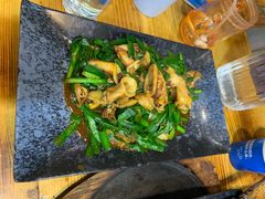 -老东镇啤酒屋海鲜加工·蒸汽海鲜·海鲜烧烤(台东店)