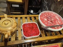 -快活林酸汤鱼鲜品火锅店(甲秀楼店)