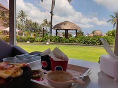 -水桶王国主题餐厅·聚会·生日派对·亲子活动·家庭套餐(亚龙湾希尔顿店)