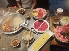 -小龙坎火锅(湖滨银泰in77店)
