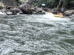 -安吉龙王山峡谷漂流