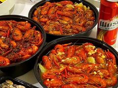 -龙巢盱眙龙虾·牛蛙·烧烤宵夜(八卦岭店)