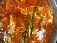 -苗侗地道红酸.酸汤鱼·酸汤牛肉