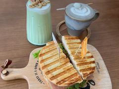 -Catch Bagel(芳草地店)