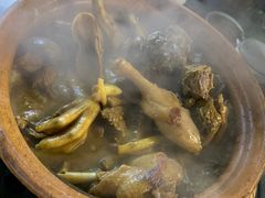 -盐禾堂海南屯昌香草鸭(海润路总店)