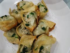 生煎馄饨-小实惠嘉(威海路店)