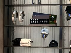 -迪桑特DESCENTE(青岛山东路万象城店)