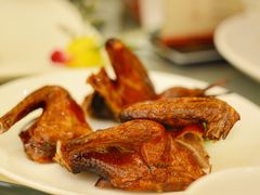 脆皮烧乳鸽-海逸海鲜酒家(古北店)
