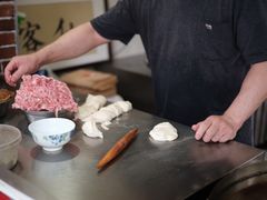 -安工大饼庞家肉饼