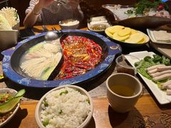 -舒家大院重庆老火锅(纪念塔店)