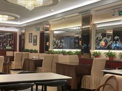 -喜乐餐厅•灯笼虾球首创者•本地小海鲜(二马路店)