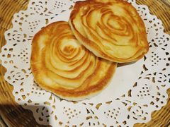 摩登粑粑-蔼若春.传承三十年云南菜(金碧公园店)