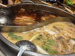 -肖肖酸萝卜鱼火锅(总店)