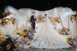 -欣薇婚纱(新源乐汇城店)