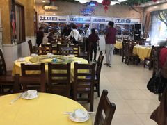 大堂-盛记顺德高佬猪杂粥