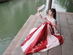 -汉仪华裳汉服旗袍·摄影写真馆(乌镇西栅店)