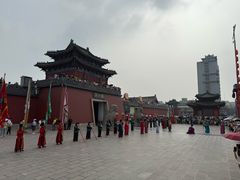 -开封府