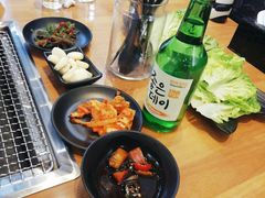 -肉甲韩国木炭烤肉(新壹街1店)