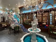 -秘密旅行Bonjour(黑金冠 江南西店)