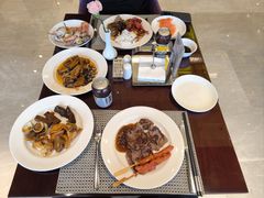 -南湖名都·景湖轩全日制餐厅·海鲜自助·东南亚风味·临湖而食