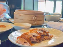 嘉府果木片皮鸭-上海苏宁宝丽嘉酒店·嘉府壹号中餐厅