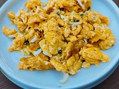 银鱼炒蛋-品鲜村农家菜·阳澄湖大闸蟹(总店)