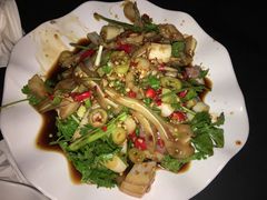 -二孃鸡爪爪(东郊记忆店)