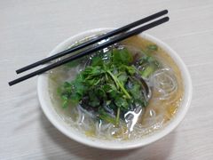 三鲜米线-天府米线笼笼肉夹馍(钟楼小区店)