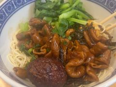 -沪西老弄堂面馆(定西路店)