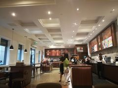 大堂-星巴克臻选(广州沙面店)