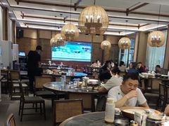 -湘力力小院·鱼汤泡饭(枫林路店)