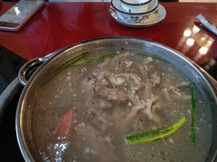 -老石黑山羊毛驴肉火锅(金凯广场店)