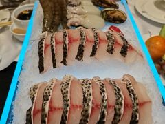 -红鼎豆捞·非遗鲍皇汤火锅(宝丰路店)