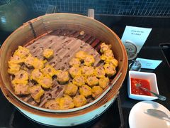 虾仁滑烧麦-澳门旅游塔360°旋转餐厅(南湾湖广场店)