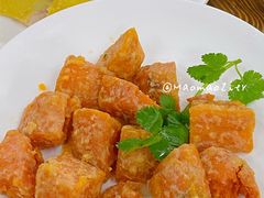 咸蛋黄地瓜-正宗普宁豆干坊·洪记砂锅粥(红领巾路店)